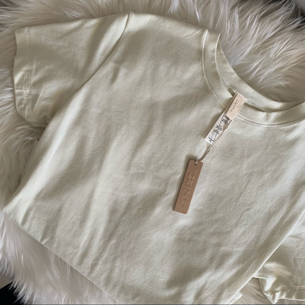 Skims Off-White Basic Bodysuit